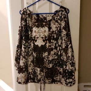 ECI New York Size XL Blouse with cinched waist.